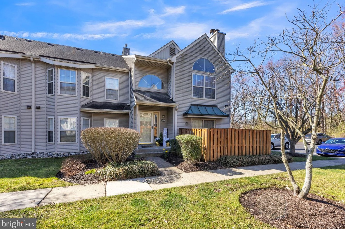 2504 Brookhaven Dr, Yardley, PA 19067-6390