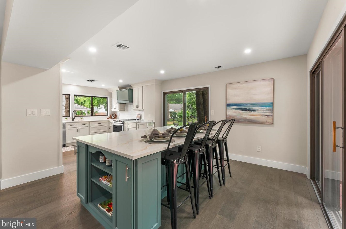 152 Liberty St, Upper Makefield PA 18940-2023 exterior