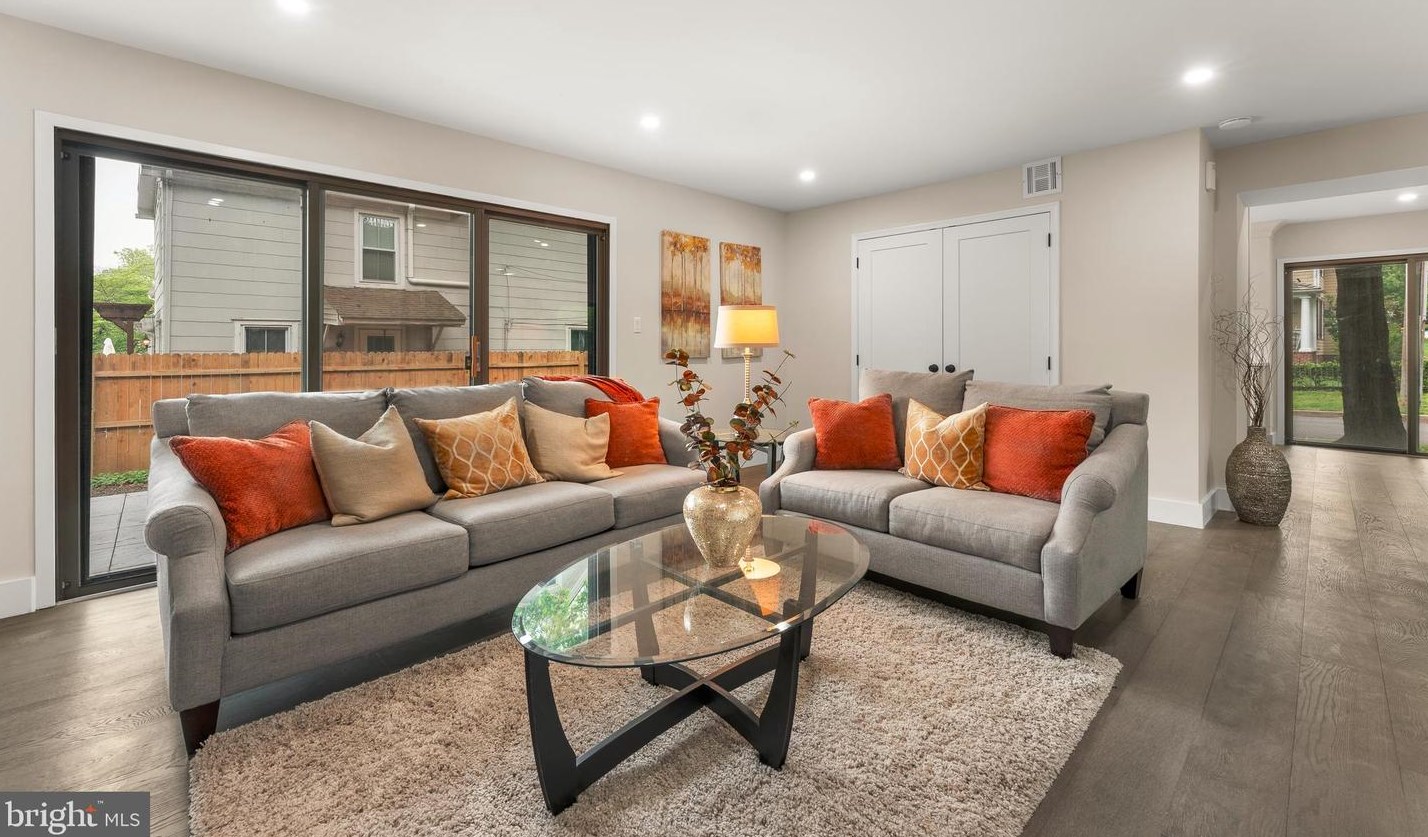 152 Liberty St, Upper Makefield PA 18940-2023 exterior