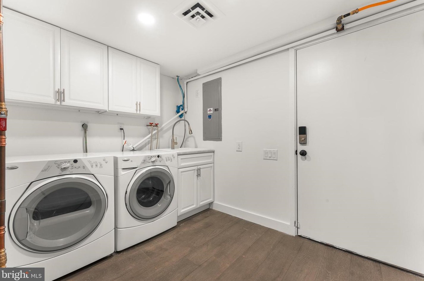 152 Liberty St, Upper Makefield PA 18940-2023 exterior