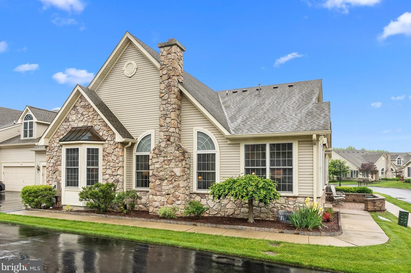 240 Sugarberry Ln, Langhorne, PA 19047-1758