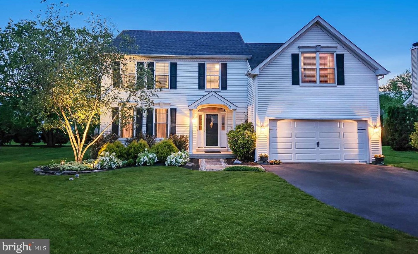 131 Applewood Ln, Dublin, PA 18917