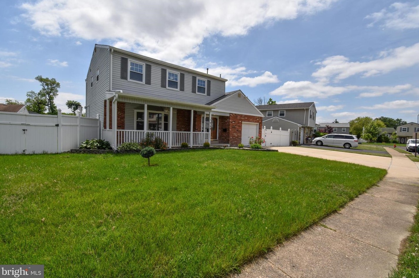 548 Cassingham Rd, Fairless Hills, PA 19030