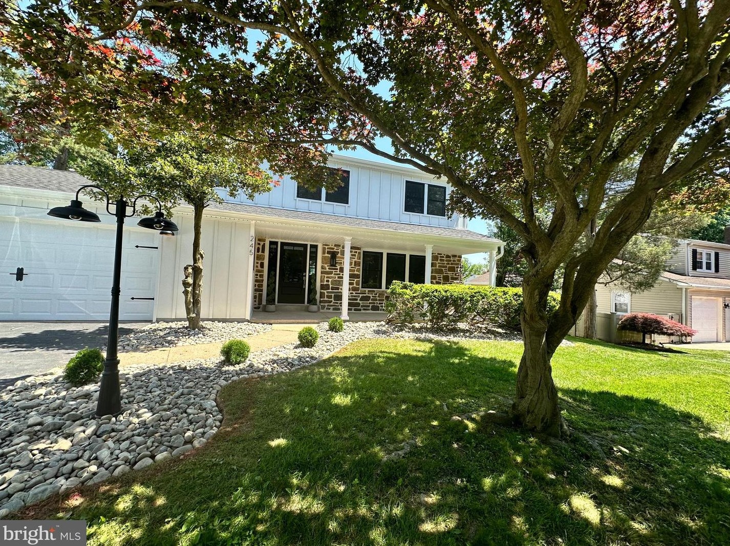 245 Elbow Ln, Yardley, PA 19067