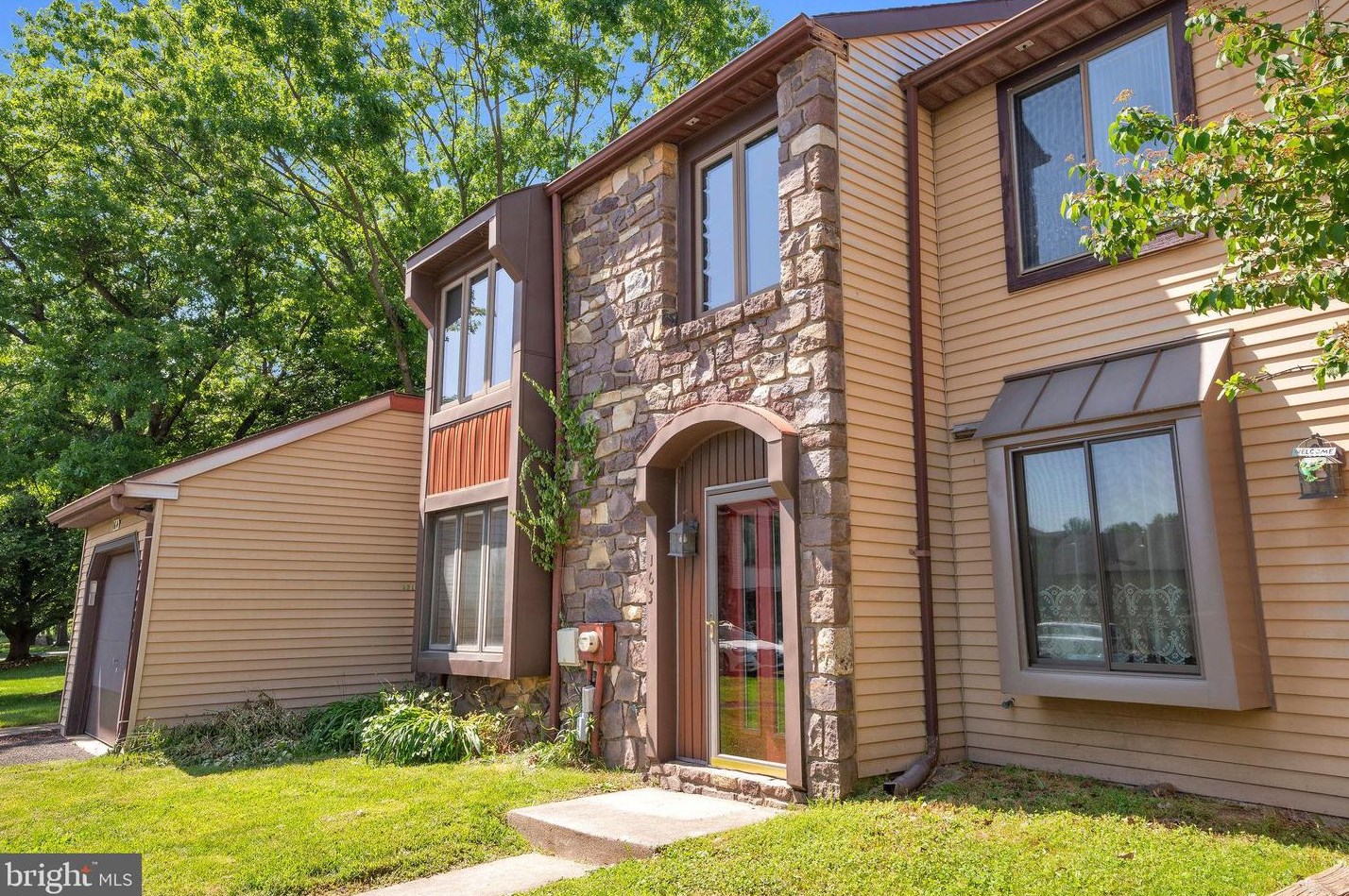 163 Windham Ct, Upper Makefield, PA 18940