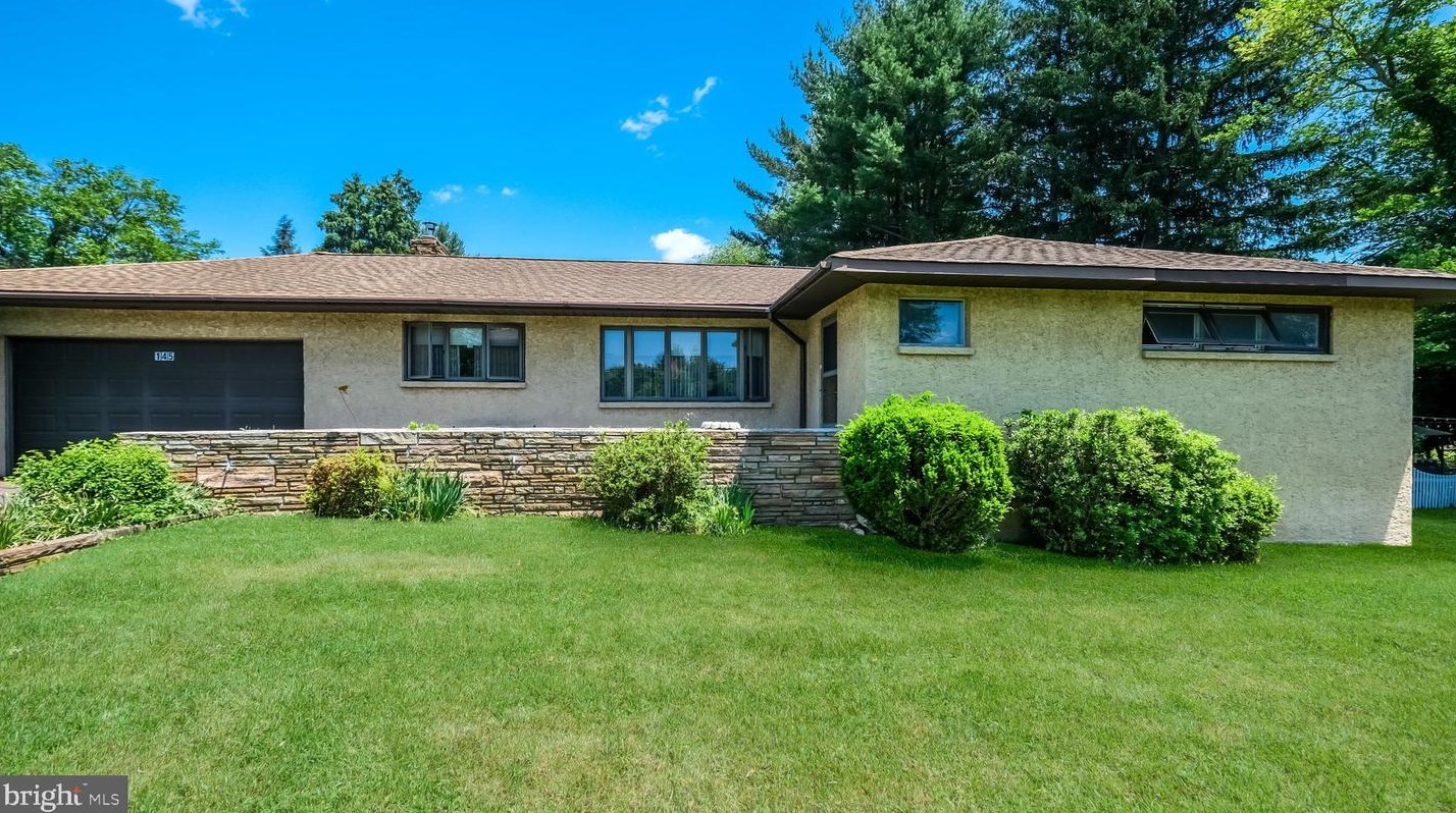 145 Holly Rd, Southampton, PA 18966