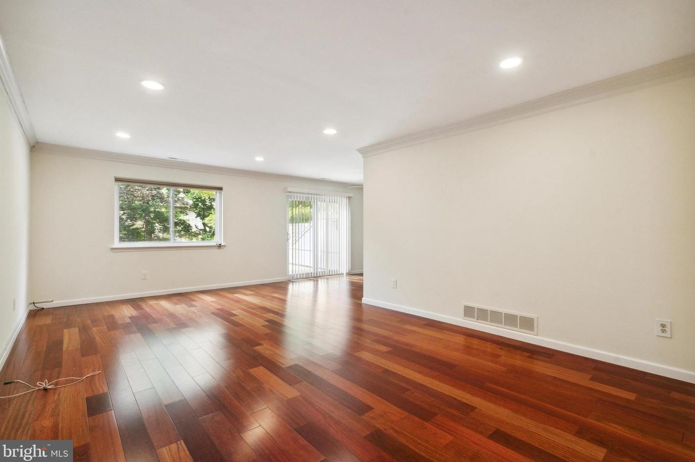 235 Yellow Springs Ct, Yardley, PA 19067