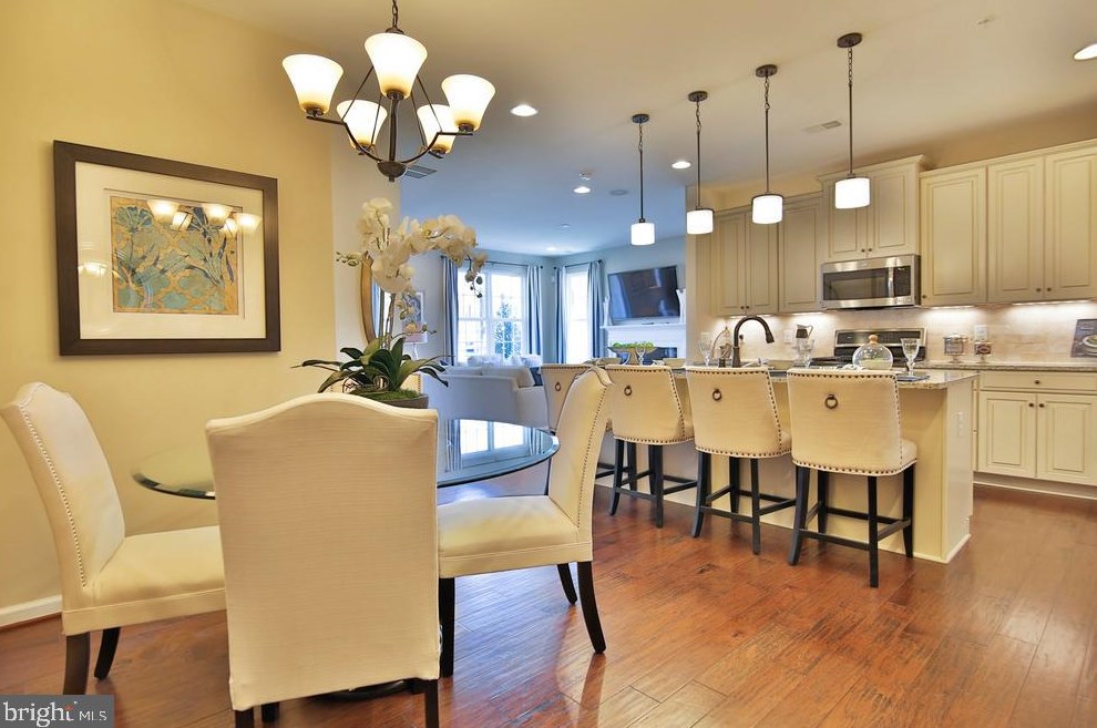 1004 Arbour Ln, Quakertown, PA 18951