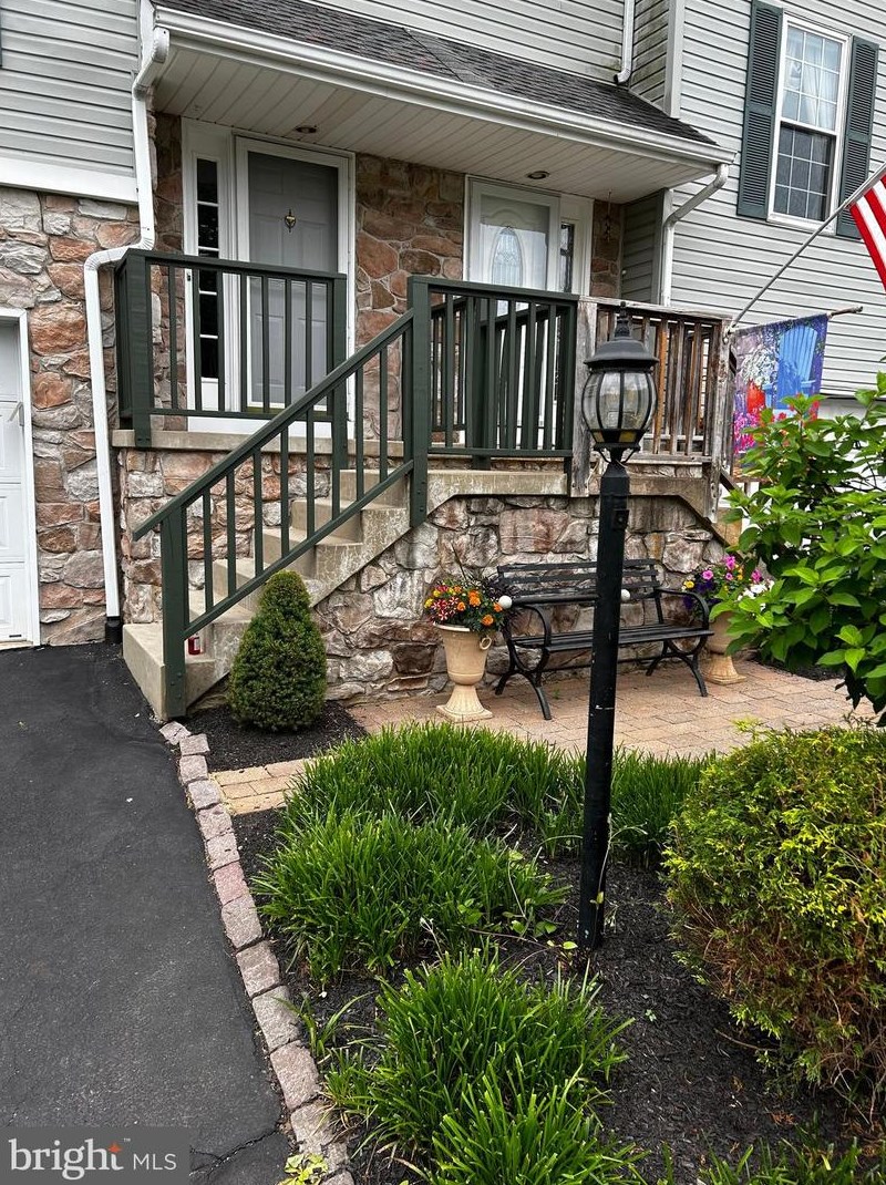 99 Misty Mdw, Perkasie, PA 18944