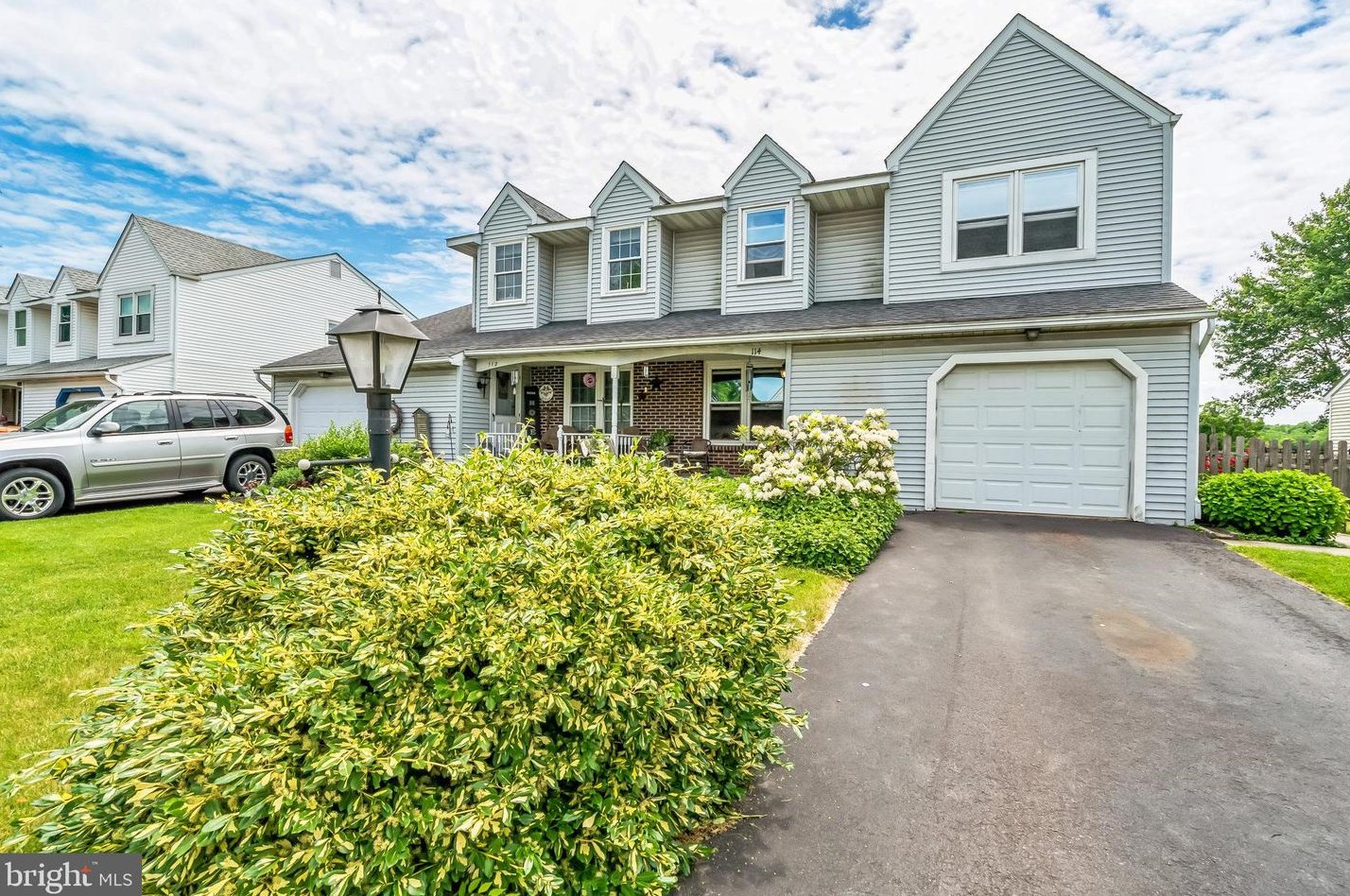 114 Brighten Ct, Perkasie, PA 18944-2426