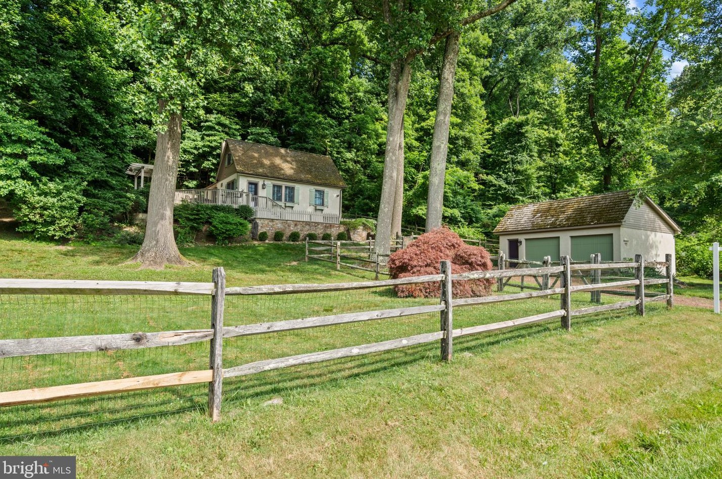 4952 Lower Mountain Rd, New Hope, PA 18938
