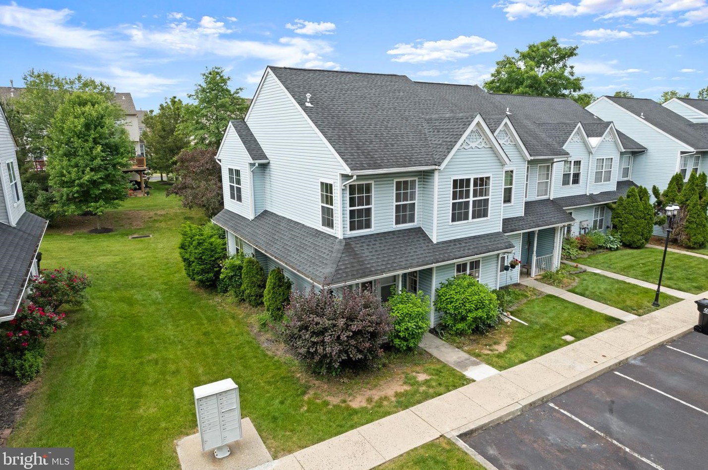 13 Beaver Run Dr, Quakertown, PA 18951