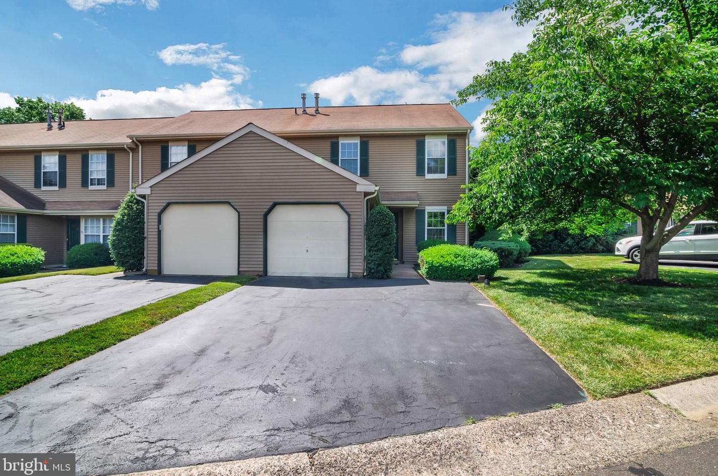 653 Tomlinson Ln #653, Yardley, PA 19067