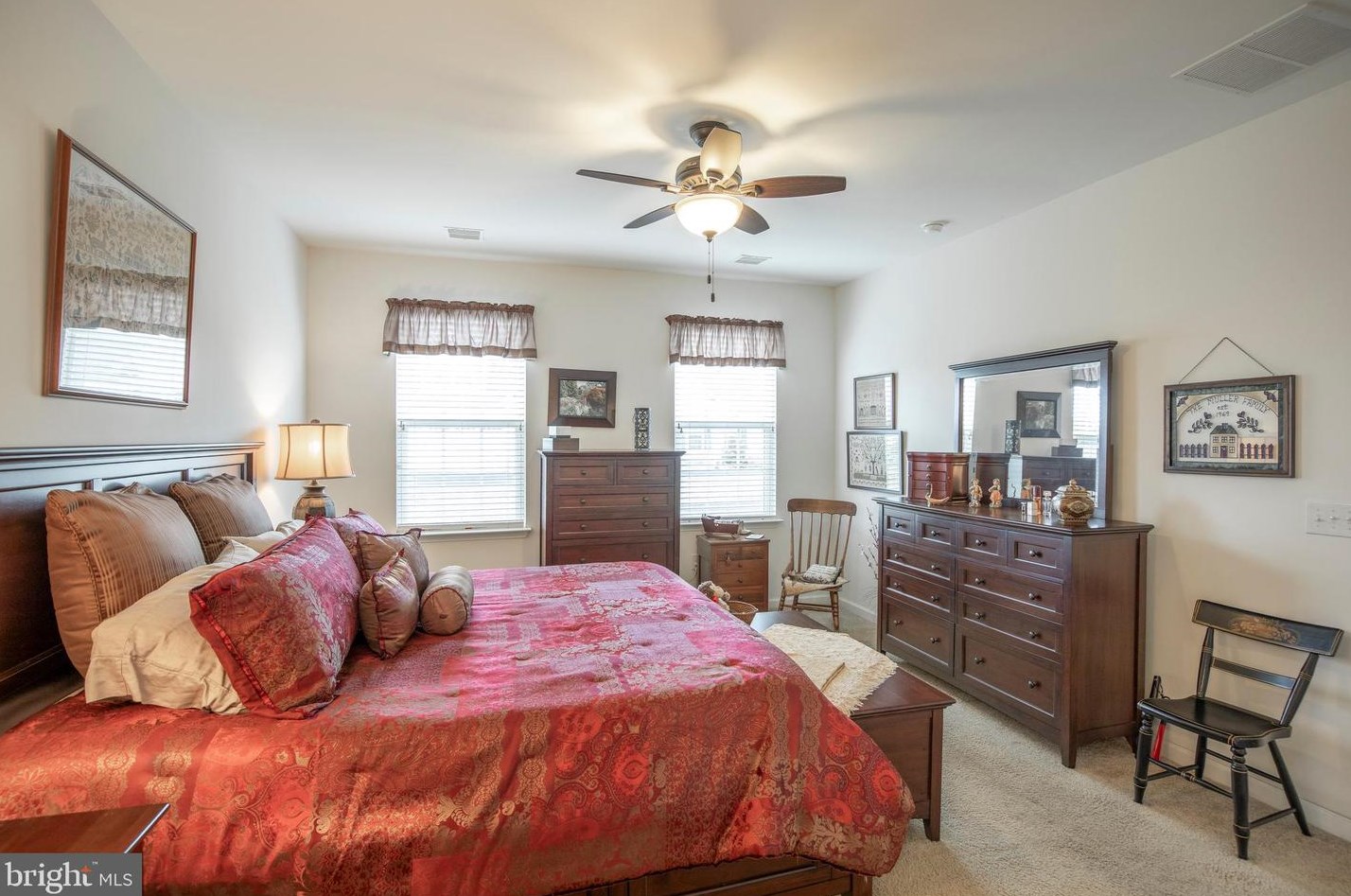 1138 Arbour Ln, Quakertown PA 18951-2861 exterior