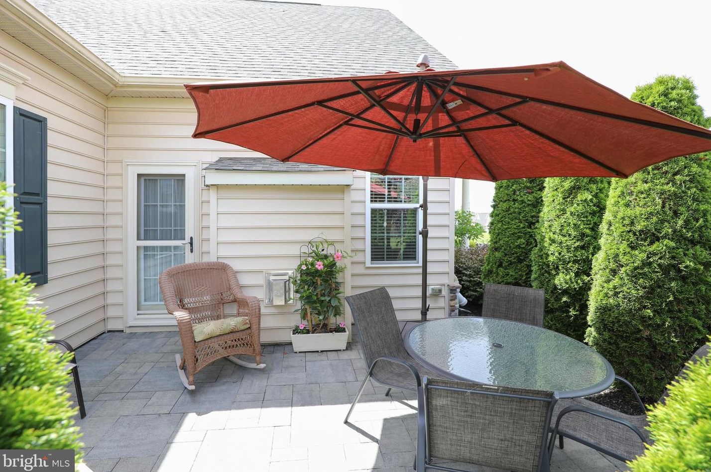 1138 Arbour Ln, Quakertown PA 18951-2861 exterior