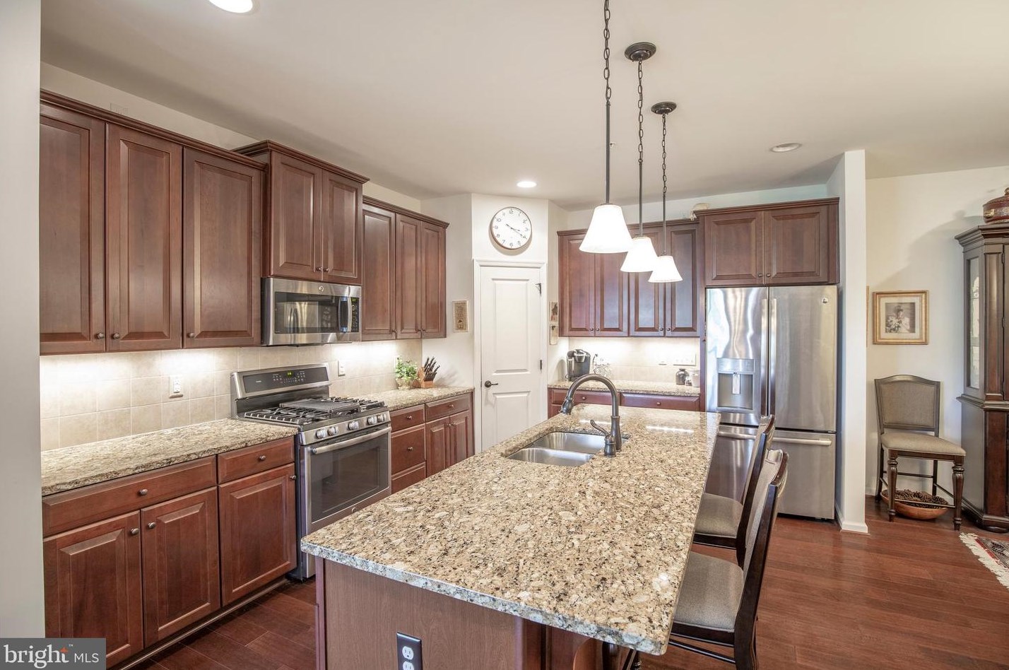 1138 Arbour Ln, Quakertown PA 18951-2861 exterior