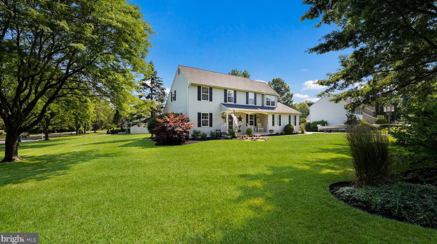 5463 Downs Run, Pipersville, PA 18947-1157