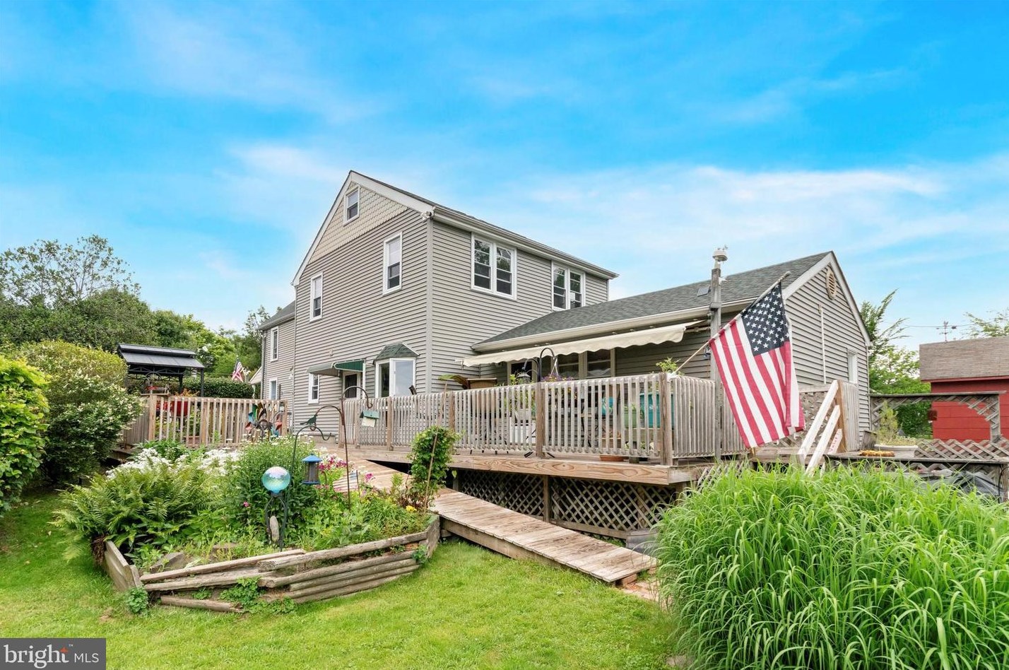 113 National Ave, Langhorne, PA 19047