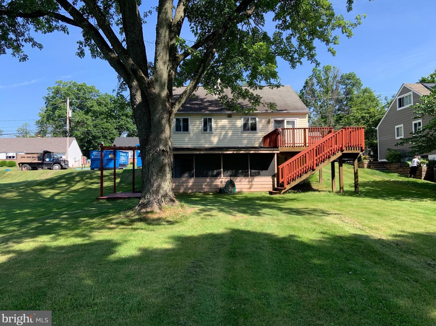 729 S 9th St, Perkasie, PA 18944