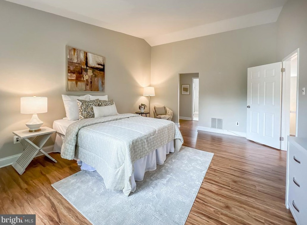 1391 Violetwood Ct, Yardley PA 19067-6413 exterior