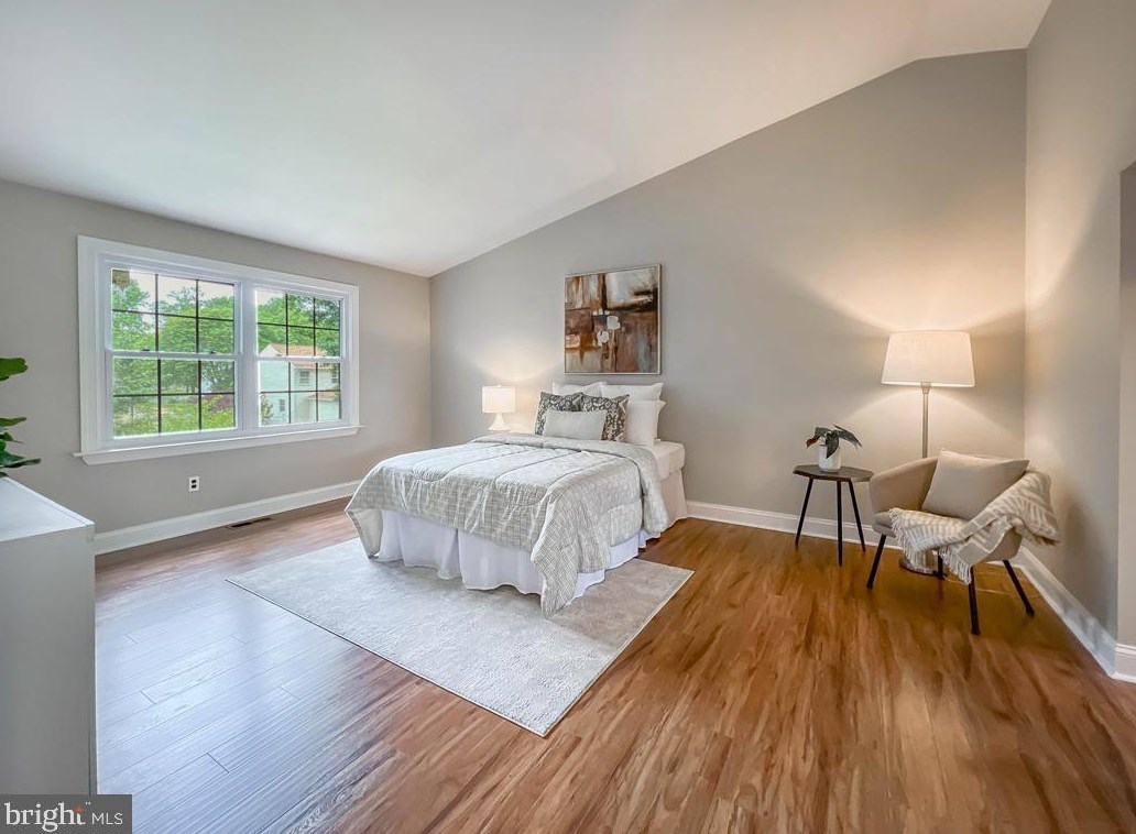 1391 Violetwood Ct, Yardley PA 19067-6413 exterior