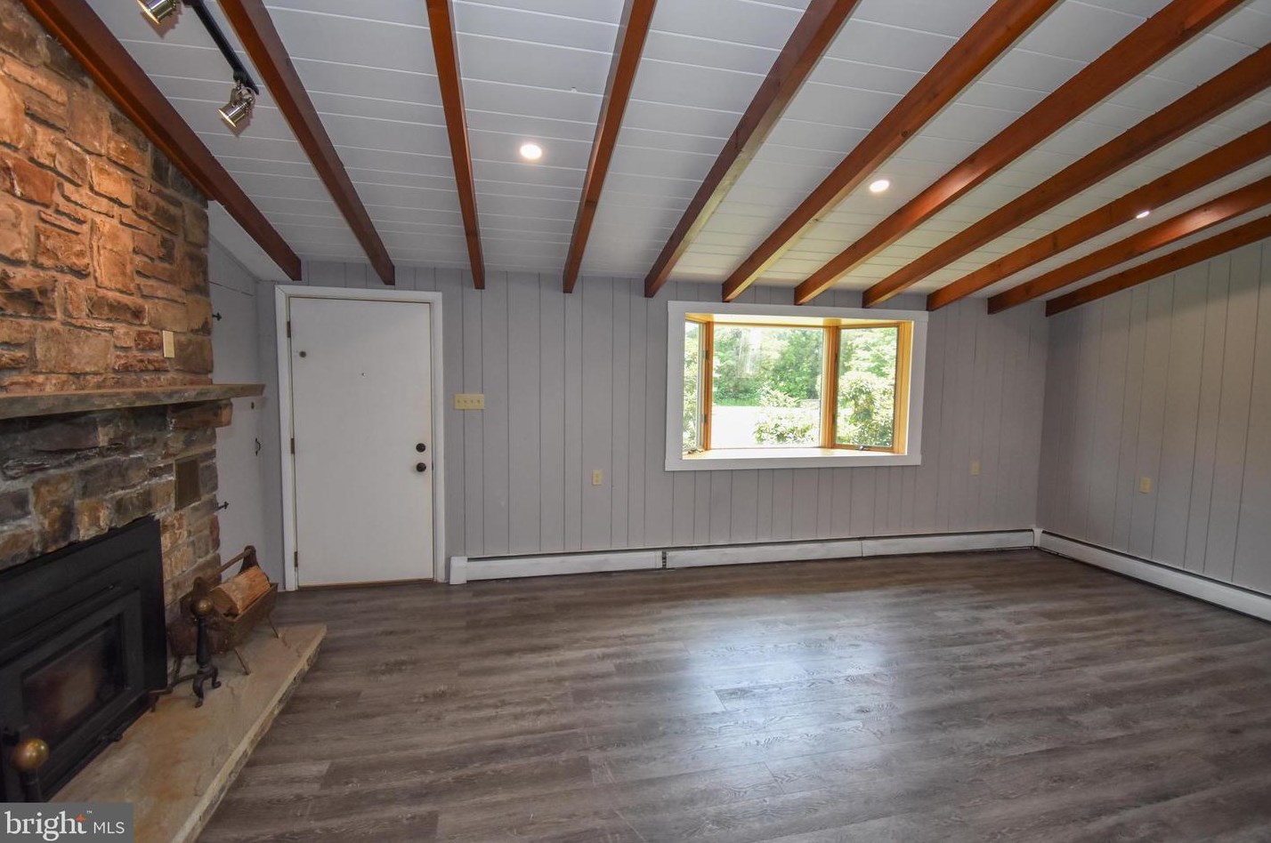 134 Irish Meetinghouse Rd, Perkasie, PA 18944