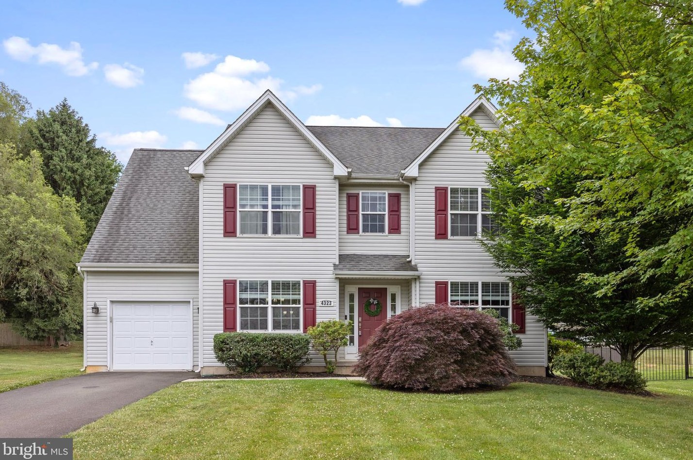 4323 Sunset Ave, Levittown, PA 19056