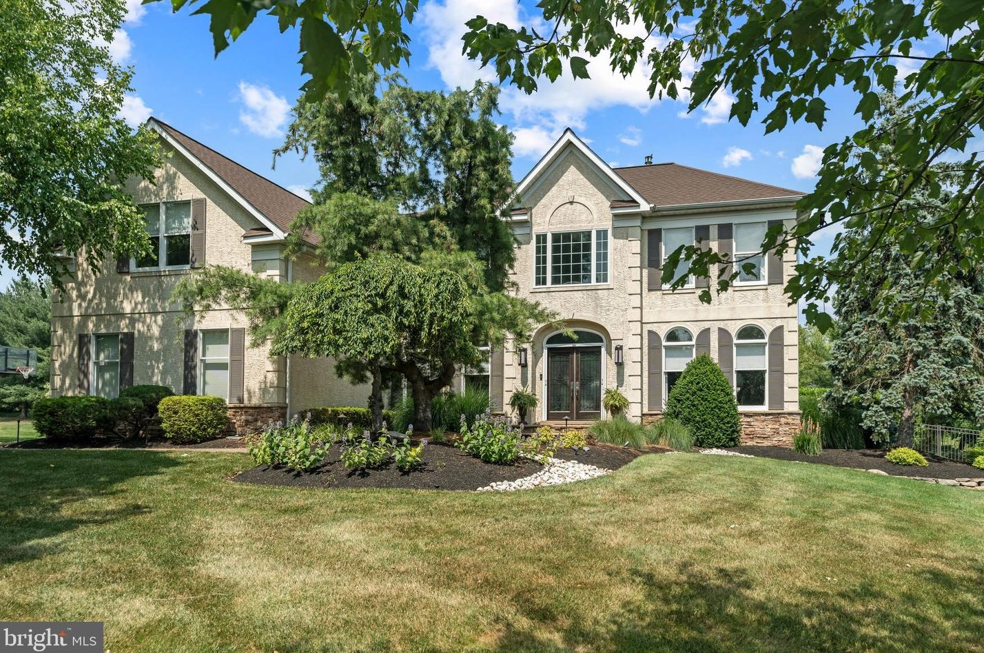 8 Furlong Ct, Southampton, PA 18966