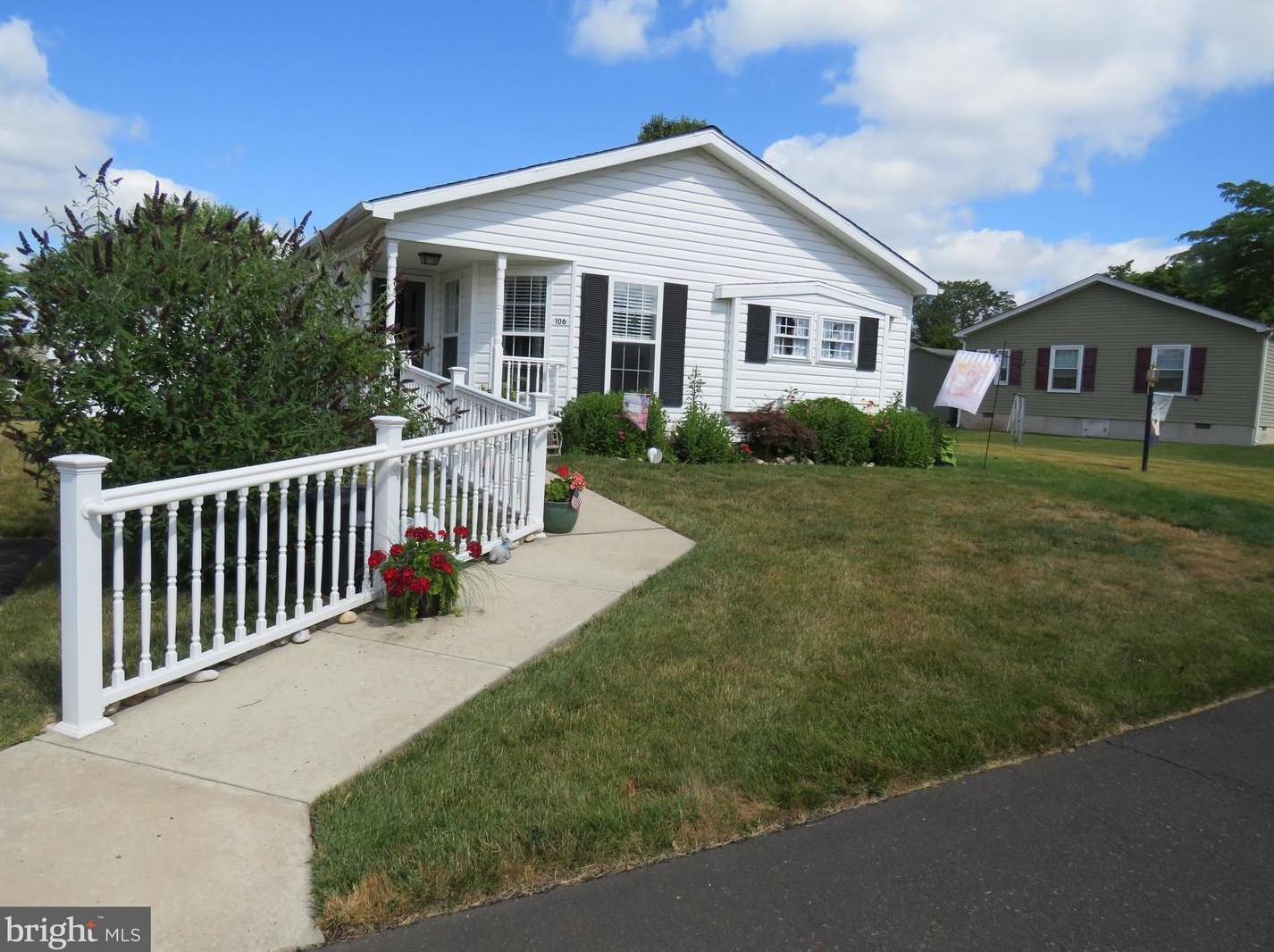 106 Goldenrod Crossing E, New Hope, PA 18938