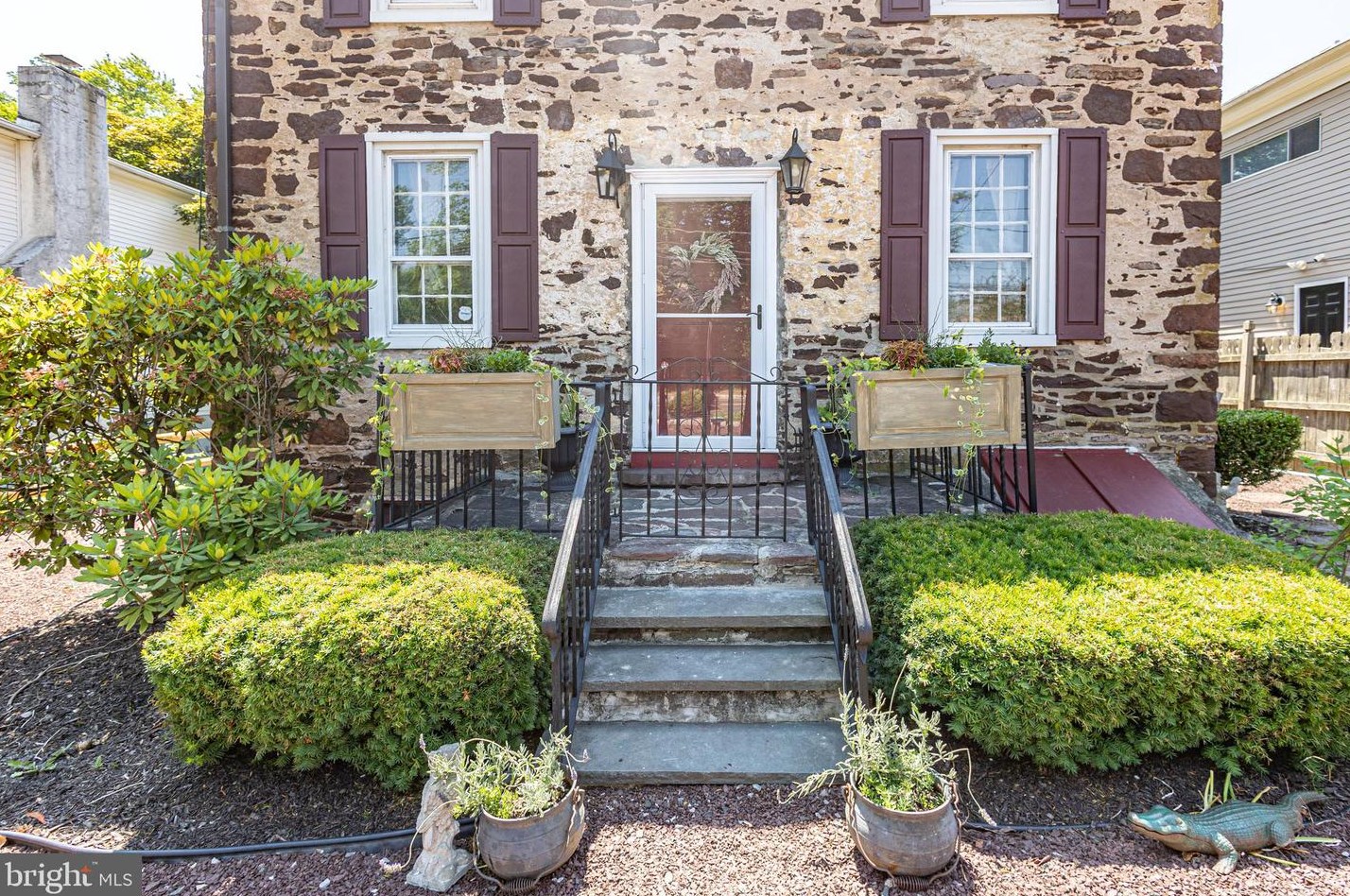 1130 General Washington Mem Blvd, Washington Crossing, PA 18977