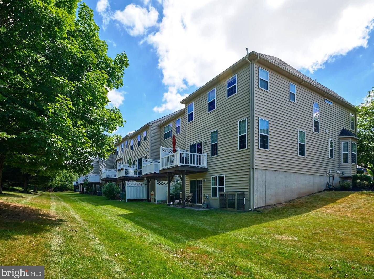 3222 Brookside Dr #30, Furlong, PA 18925