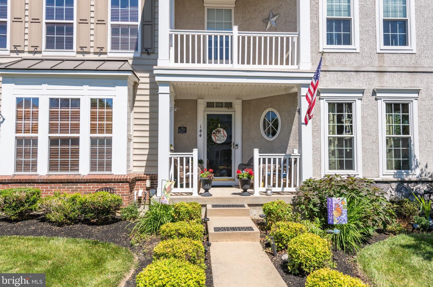 144 Pipers Inn Dr, Fountainville, PA 18923