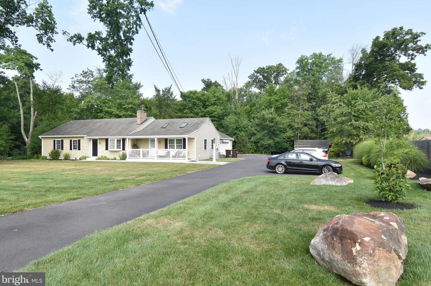 4331 Landisville Rd, Gardenville, PA 18902