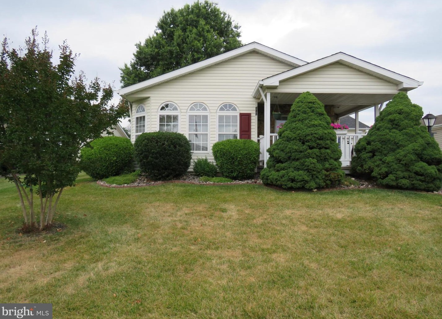 588 Bent Pine Cir, New Hope, PA 18938