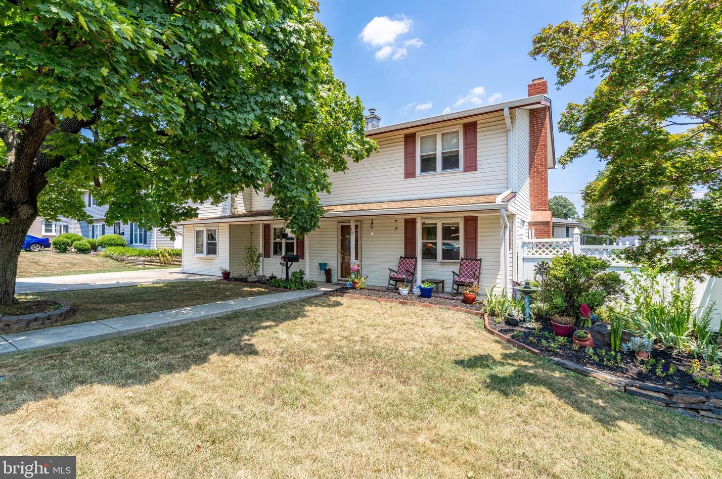 36 Tempo Rd, Levittown, PA 19056