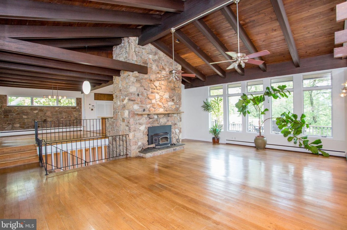 5563 Stoney Hill Rd, New Hope, PA 18938