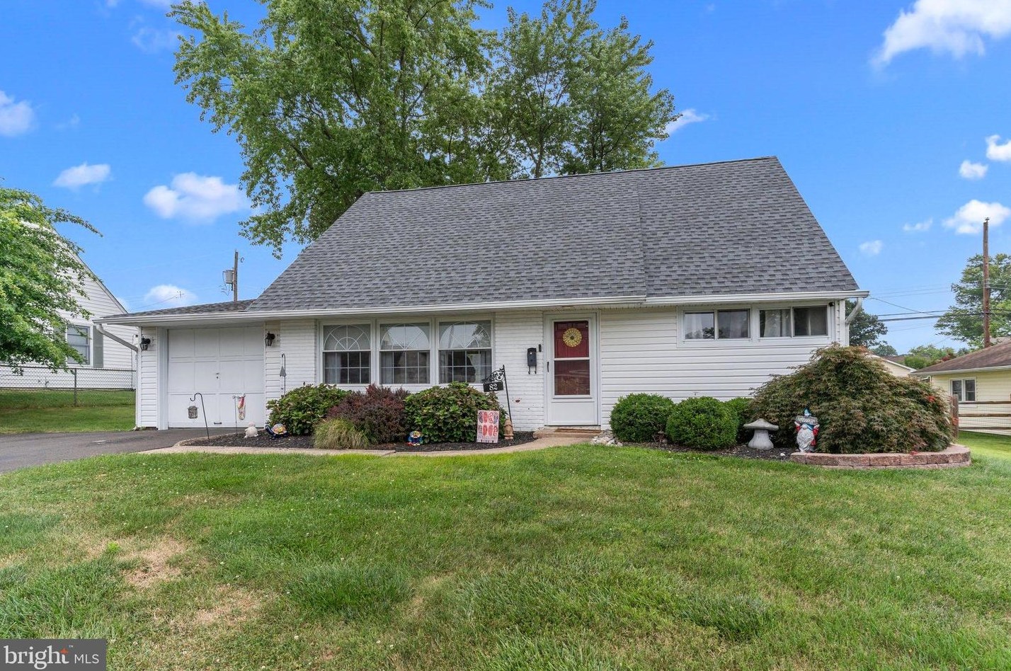 82 Cobalt Ridge E, Levittown, PA 19057