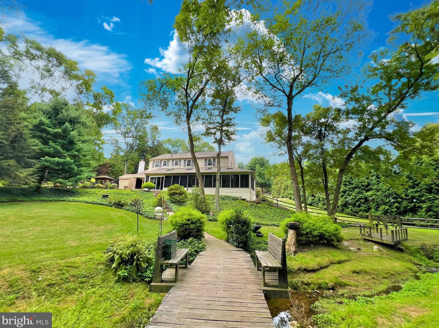 143 Saddle Dr, Furlong, PA 18925