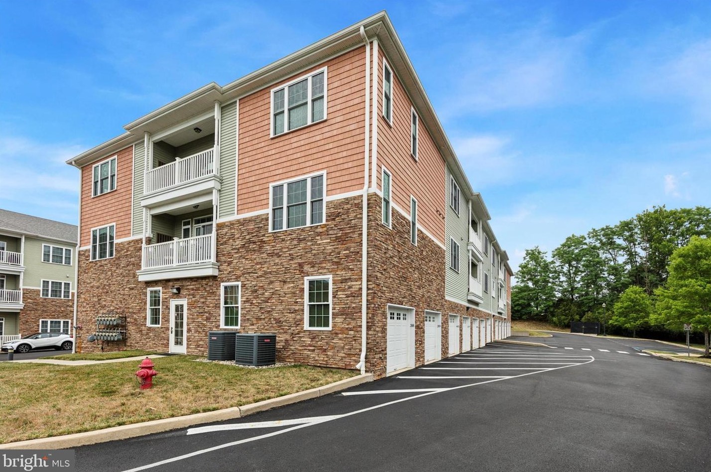 756 Street Rd #39, Southampton, PA 18966