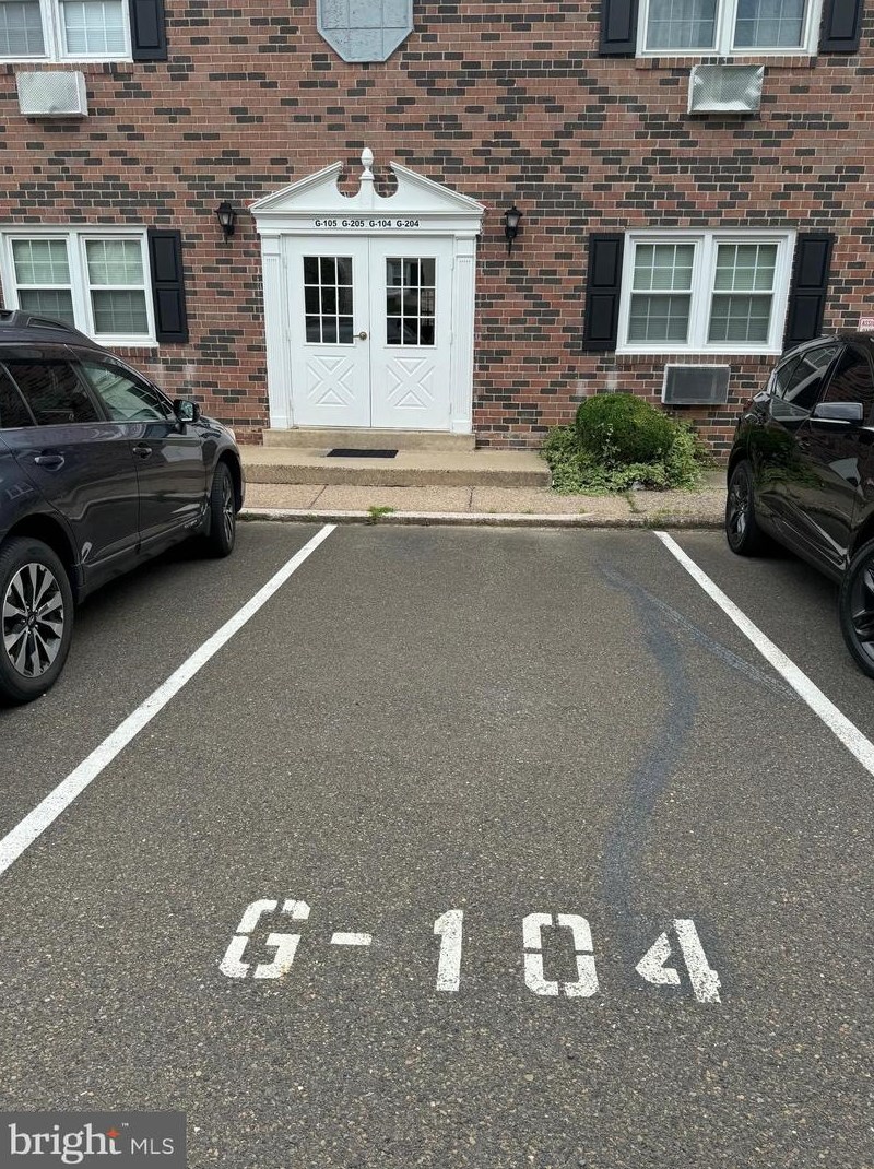 403 S Main St #g104, Gardenville, PA 18901