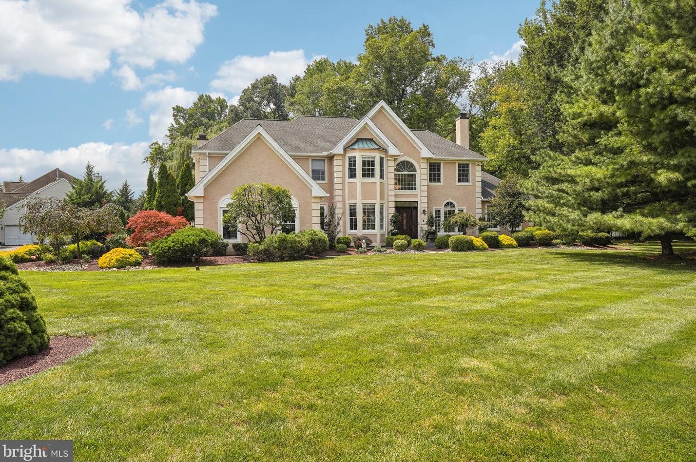 7 Florence Dr, Southampton, PA 18954