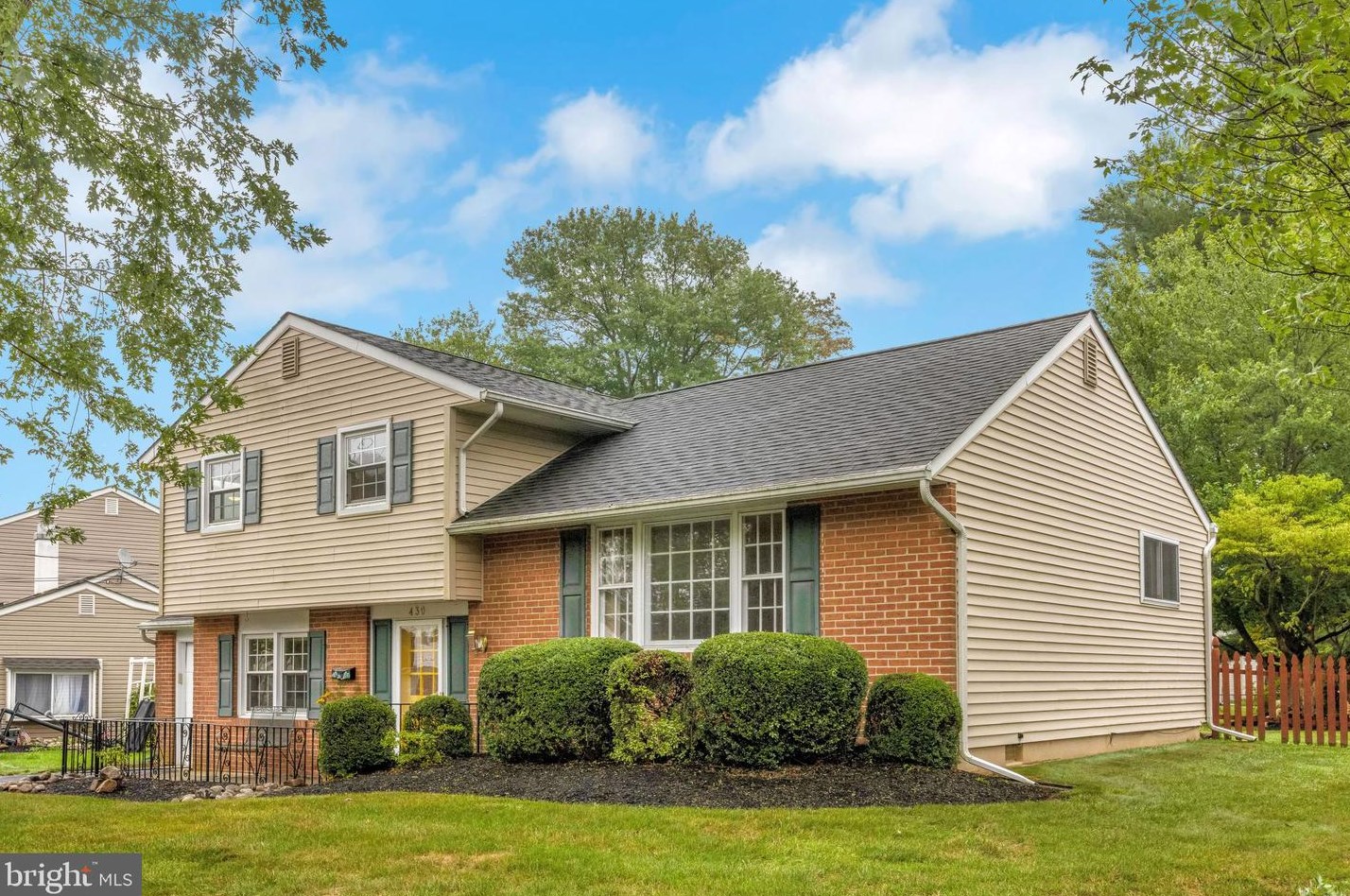 430 Silver Ave, Southampton, PA 18966