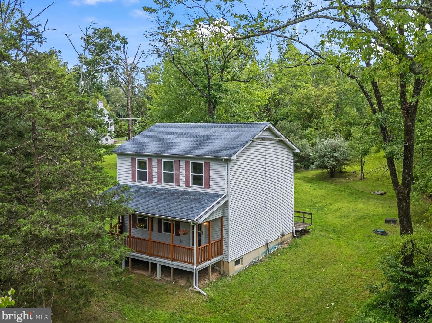 2015 Aquetong Rd, New Hope, PA 18938-1150