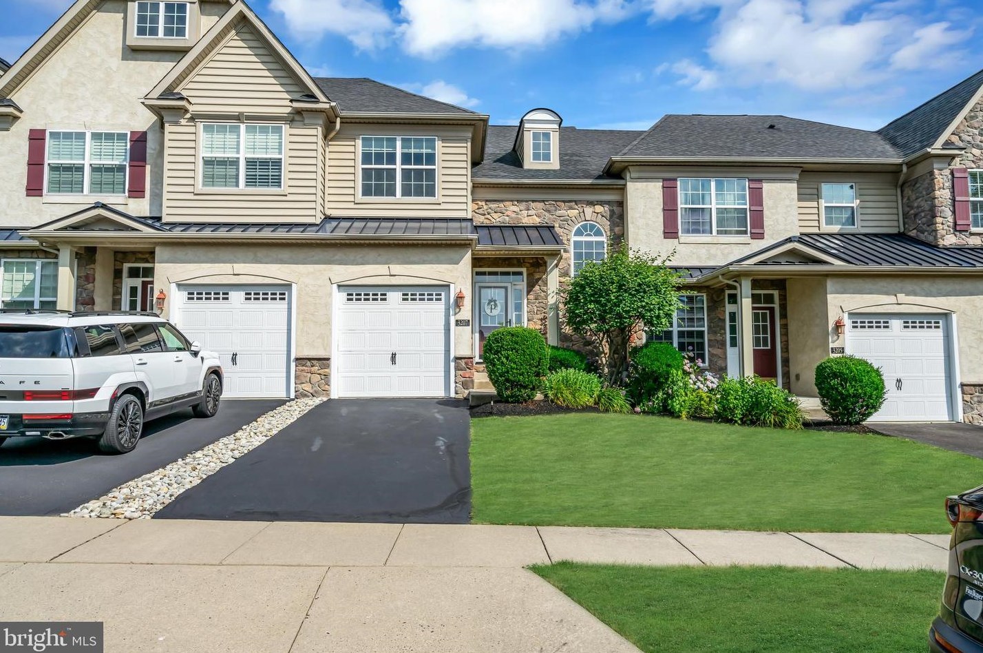 3207 Whisper Ln #126, Furlong, PA 18925