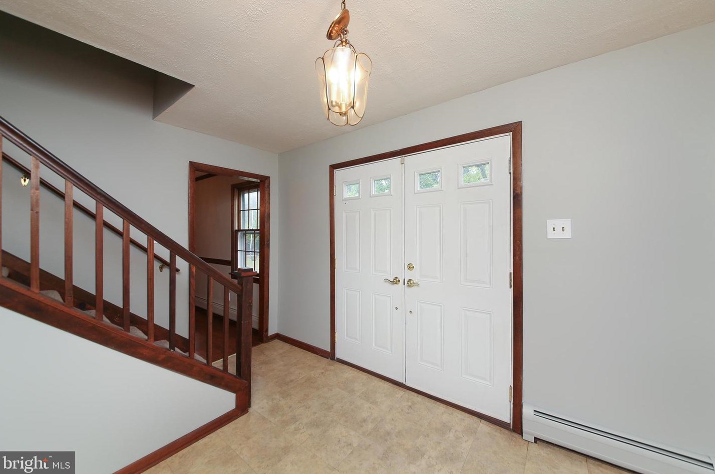 676 Swamp Rd, Furlong, PA 18925
