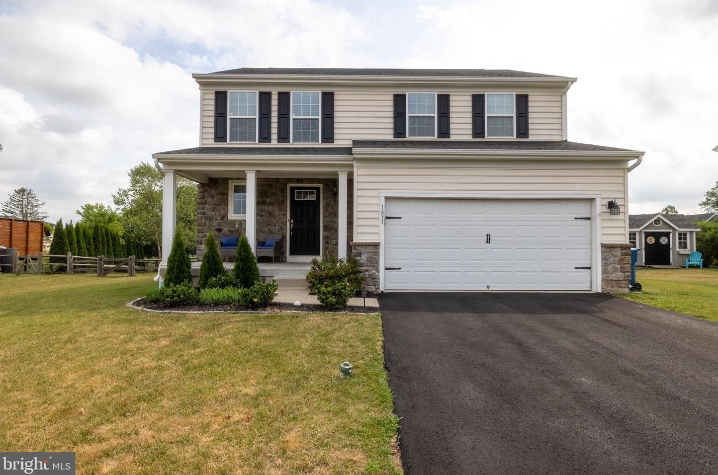 1831 Alamingo Dr, Quakertown, PA 18951-3223