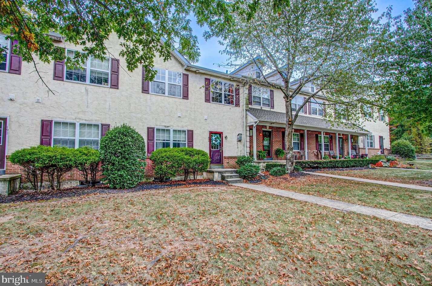 494 Buchanan Rd, Perkasie, PA 18944