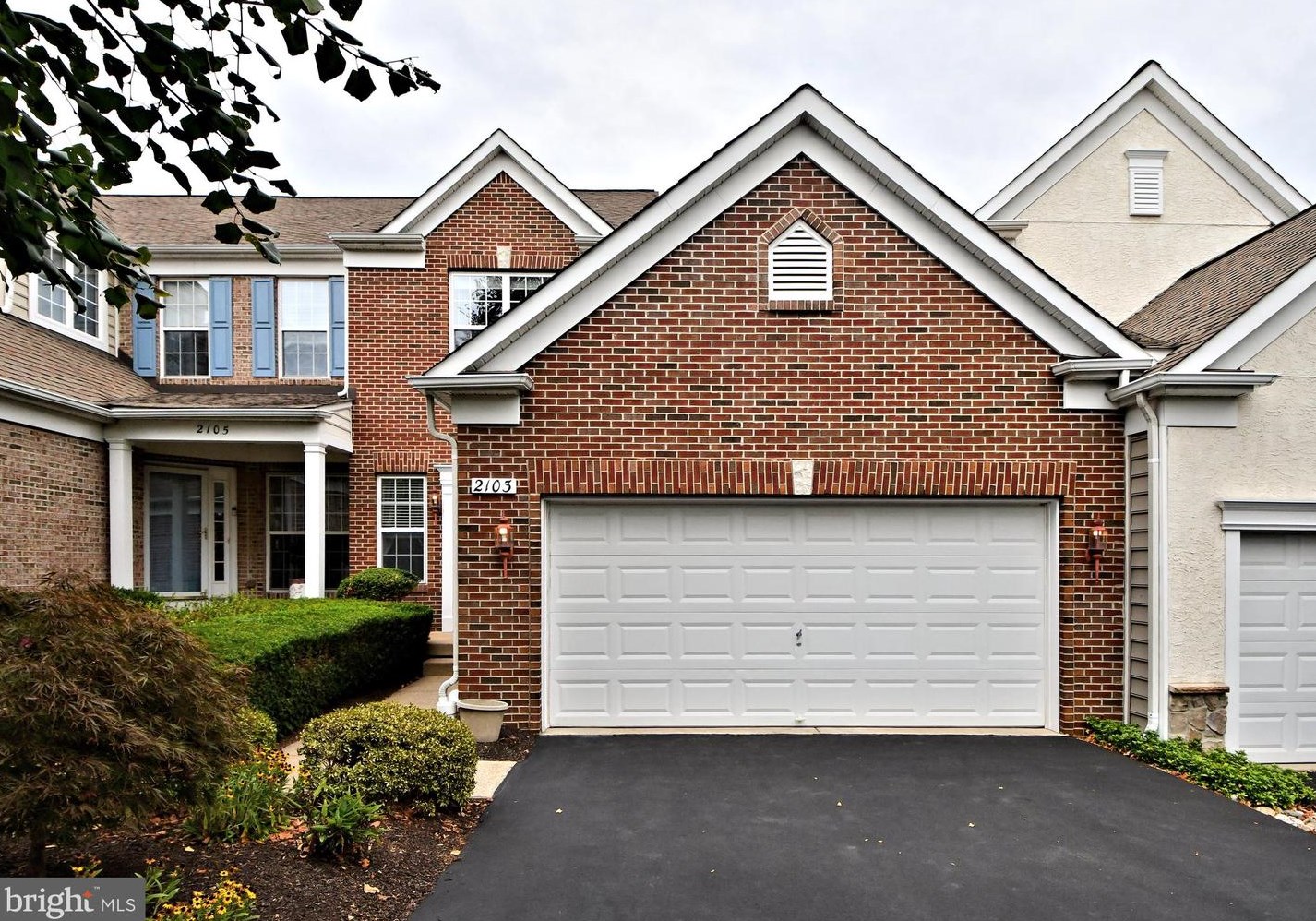 2103 Redbud Ln, Furlong, PA 18925