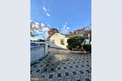 910 Magnolia Avenue, Croydon, PA 19021 - Photo 30