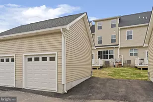 40 N 8th St, Perkasie, PA 18944 - Photo 22